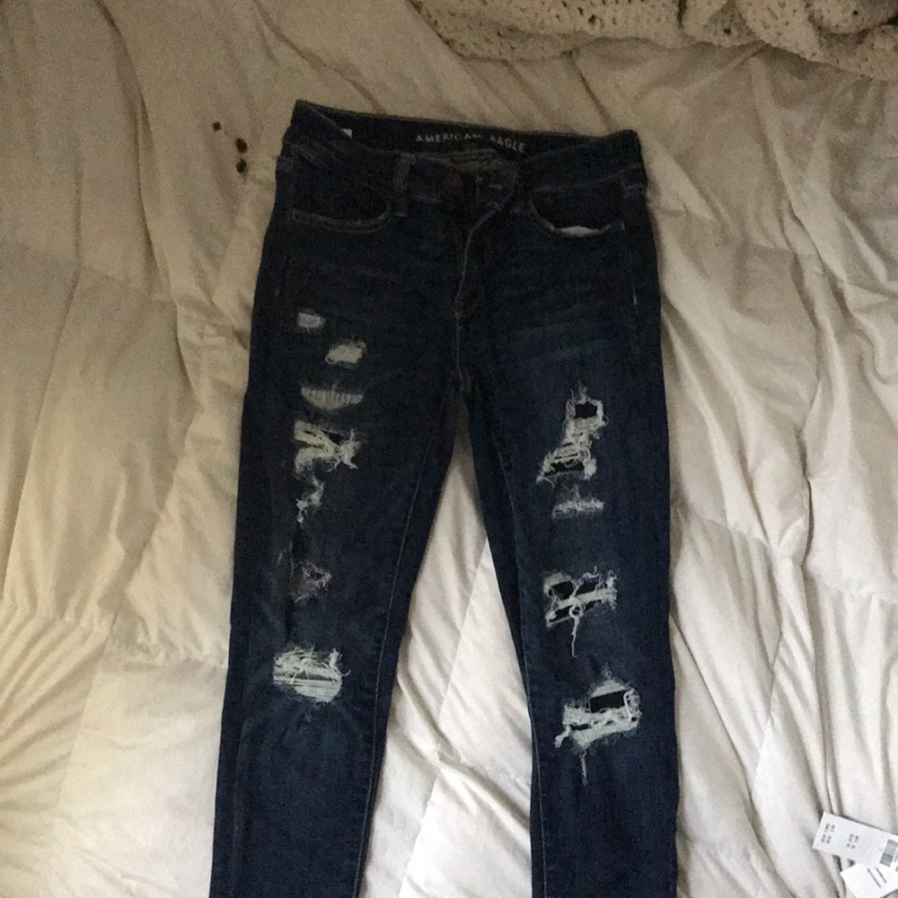 American eagle Ripped jeans